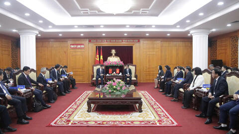 Chủ tịch Chính quyền nhân dân Khu tự trị dân tộc Choang Quảng Tây, Trung Quốc hội kiến với Bí thư Tỉnh uỷ Lạng Sơn