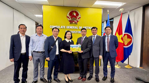 Đoàn đại biểu tỉnh Lạng Sơn thăm và làm việc tại thành phố Houston, Hoa Kỳ