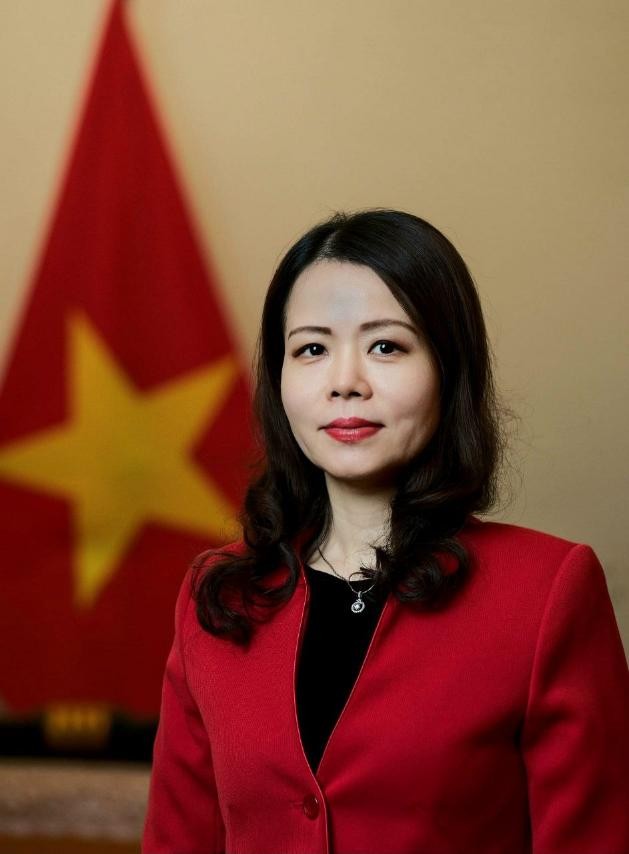 Description: Bà Nguyễn Minh Hằng giữ chức Thứ trưởng Bộ Ngoại giao